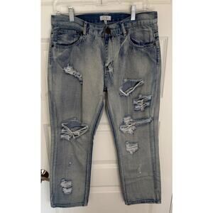 Tobi Women’s Distressed Ripped Boyfriend Jeans Sz 28 Light Wash Inseam 25" Flaw